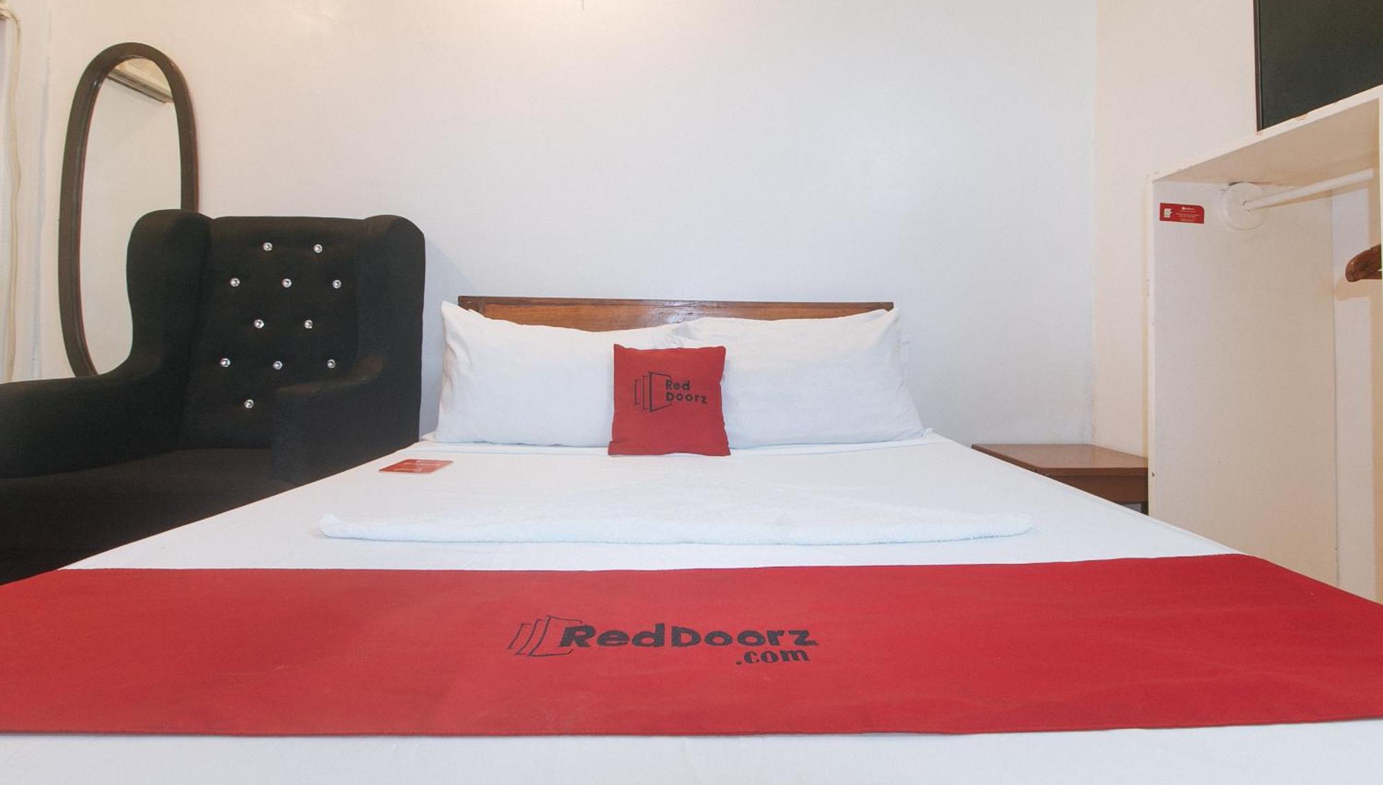 RedDoorz @ Lualhati Garden Cottage El Nido Palawan Exterior foto
